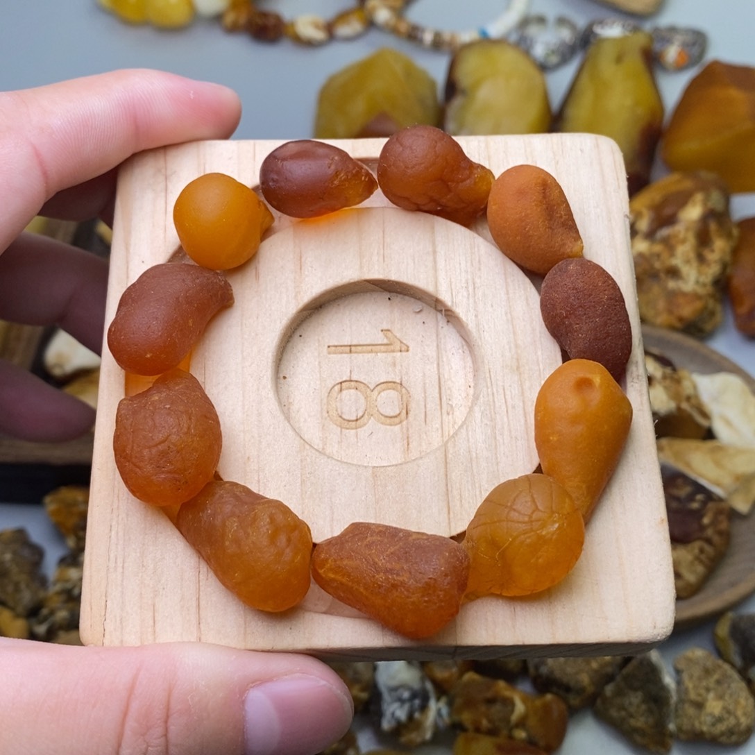 定制琥珀天然蜜蜡