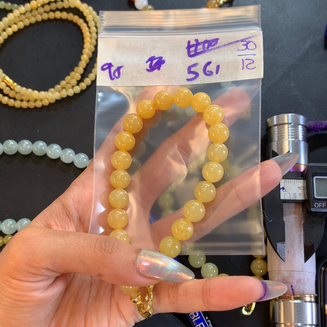 定制翡翠未镶嵌天然缅甸翡翠多样性
