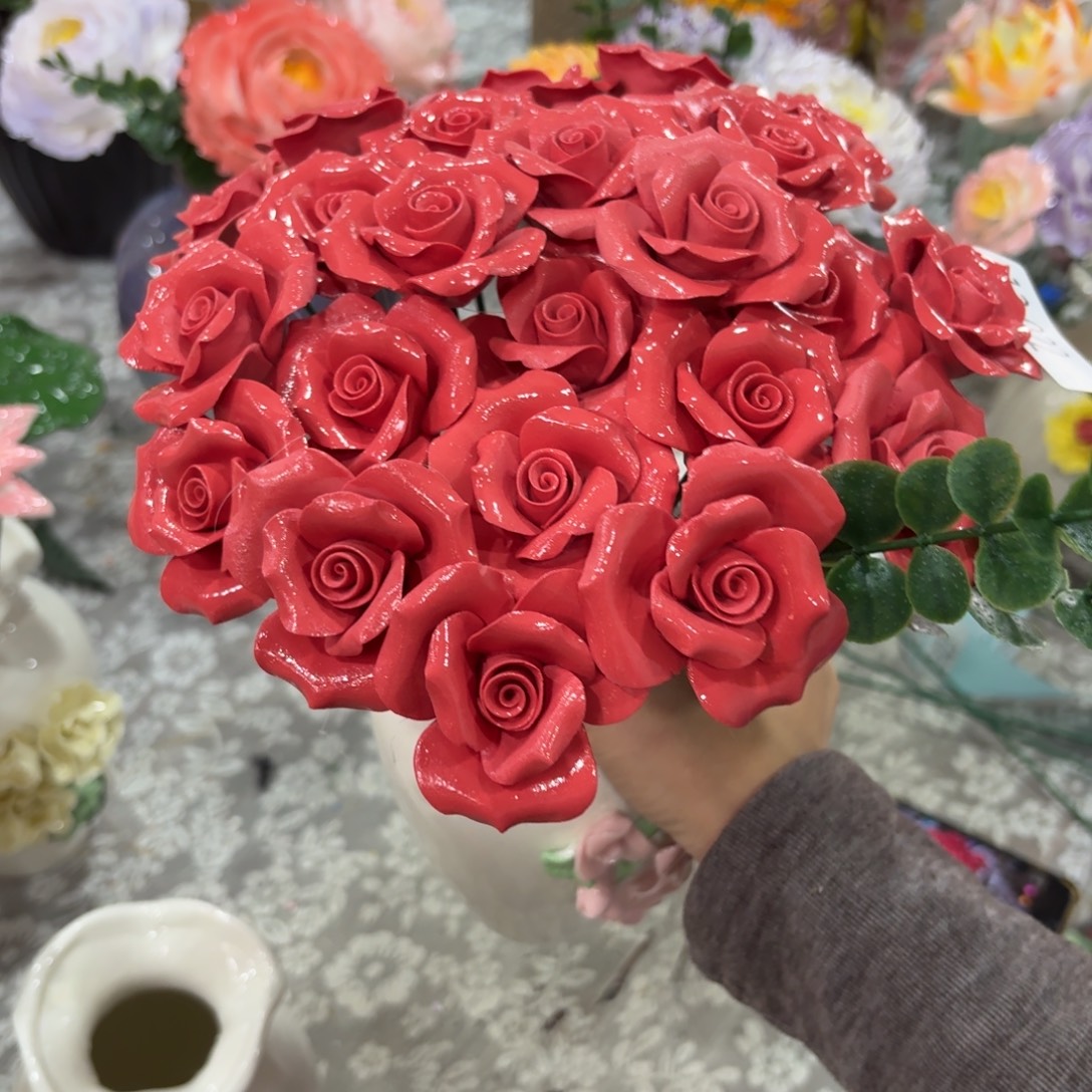 1222送两根草陶瓷花拍满20元发货，退款的拉黑