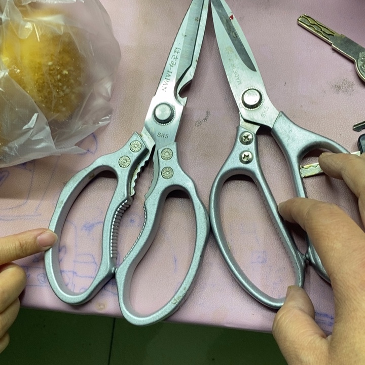 瓷片哈哈哈哈哈哈哈哈