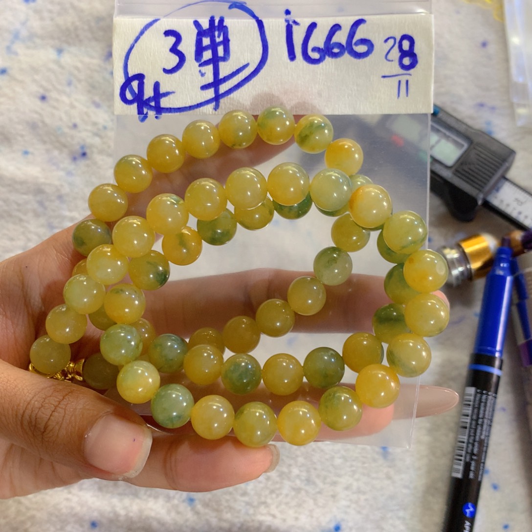 定制翡翠未镶嵌天然货缅甸翡翠多样性