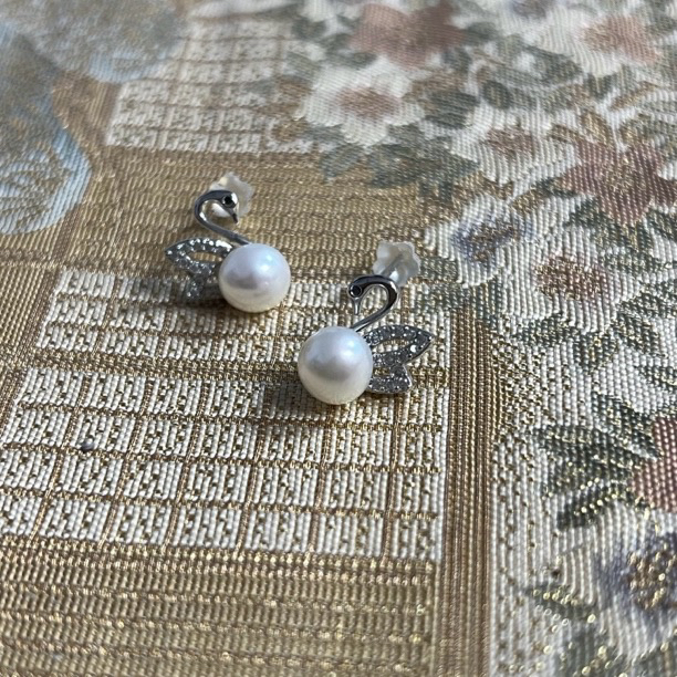 925银仿珍珠银制品 时尚单只耳钉珠宝直播0-50拍链接轻奢