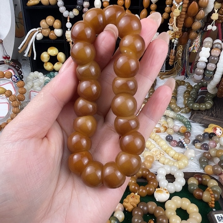 吊坠菩提根/象牙果杰**?