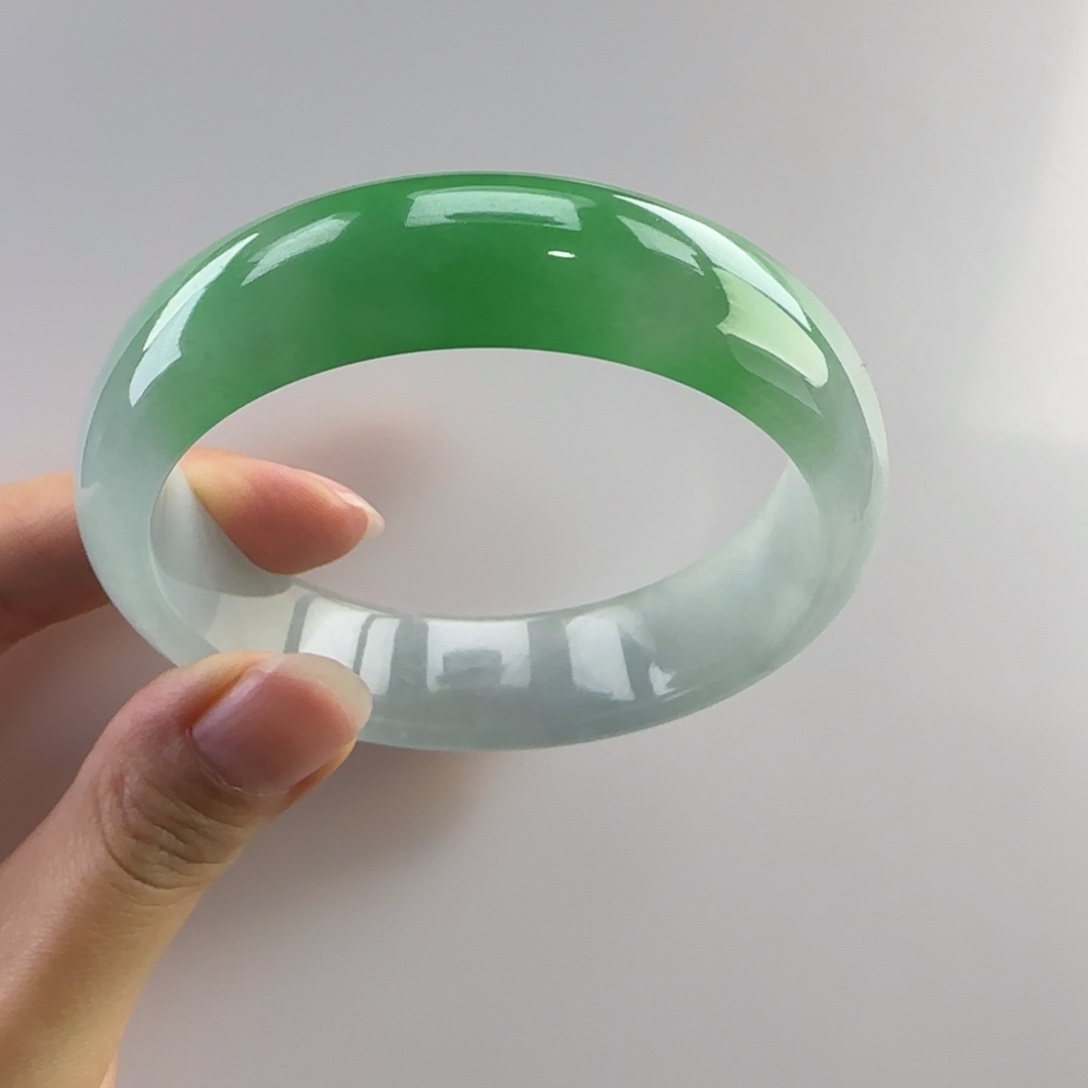 老***屋非金属飘绿宽版轮胎