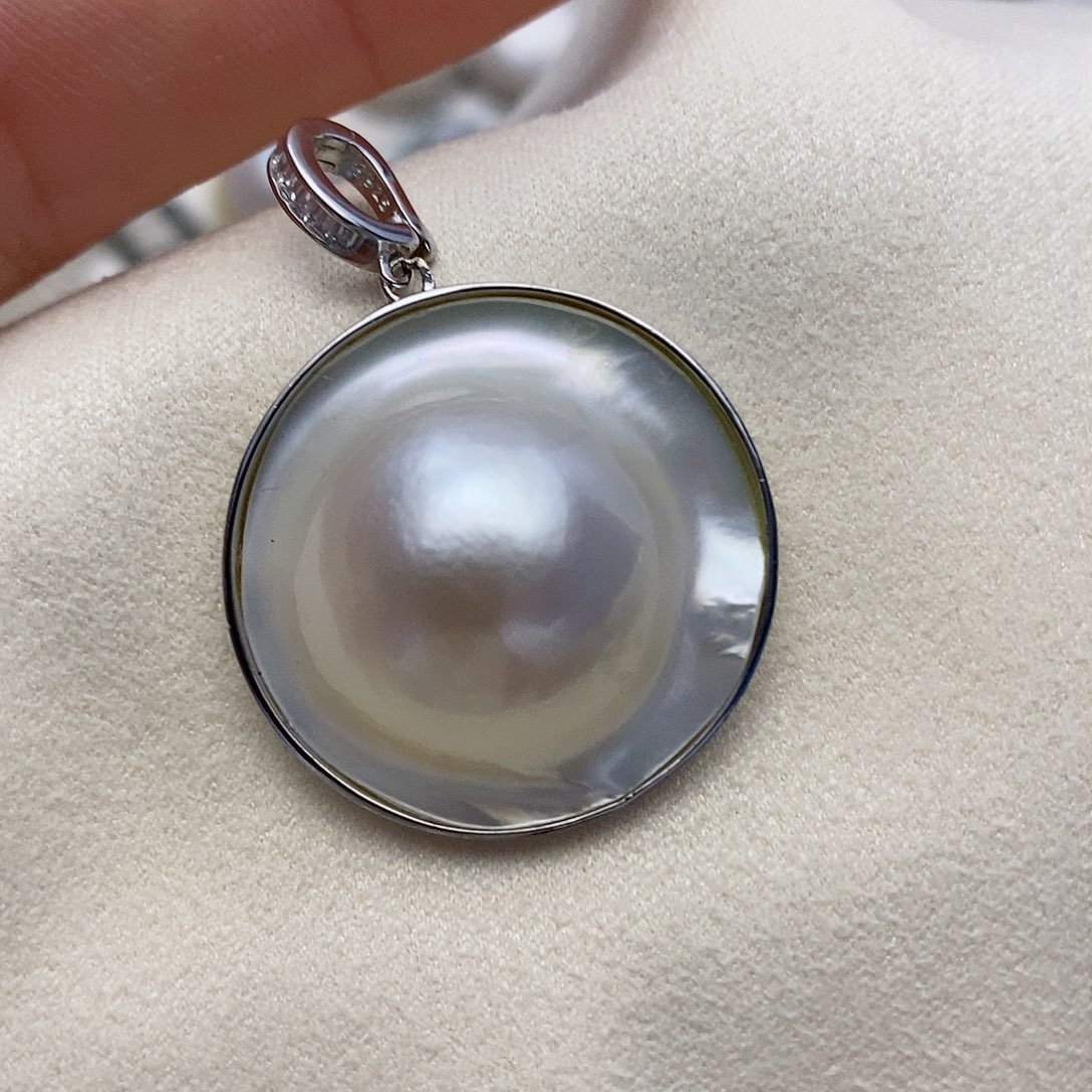 【闪购商品】拼合珍珠（马贝珠）颈饰银S925镶嵌