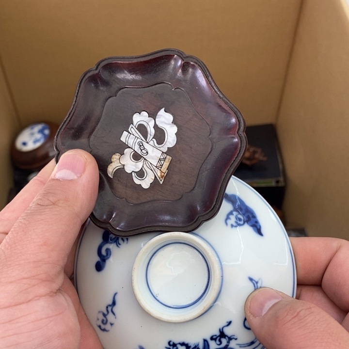 瓷片哦哦哦哦哦哦