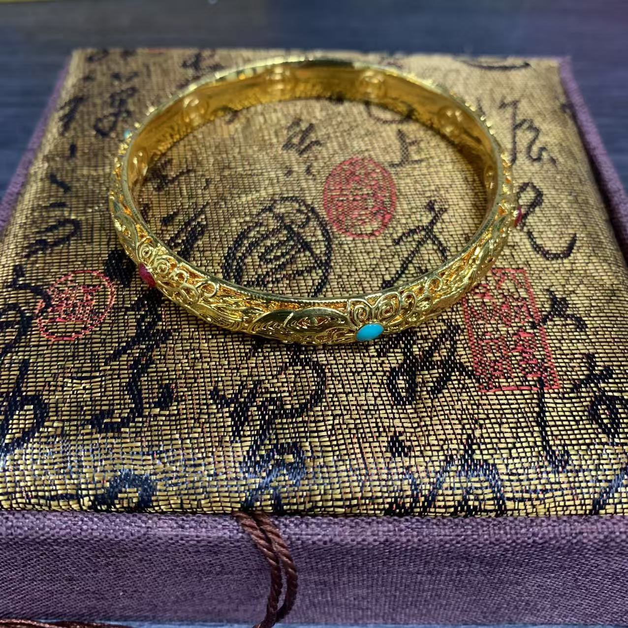 红哥高奢-贵妃心经手镯a19