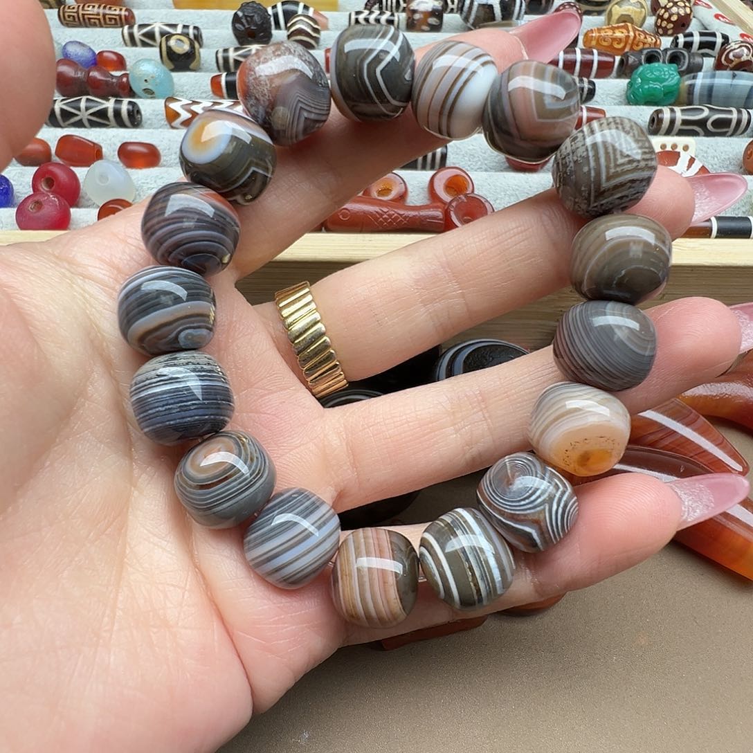 玛瑙/玉髓未镶嵌珠宝半成品