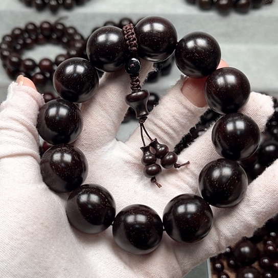 檀香紫檀（小叶紫檀）心**成