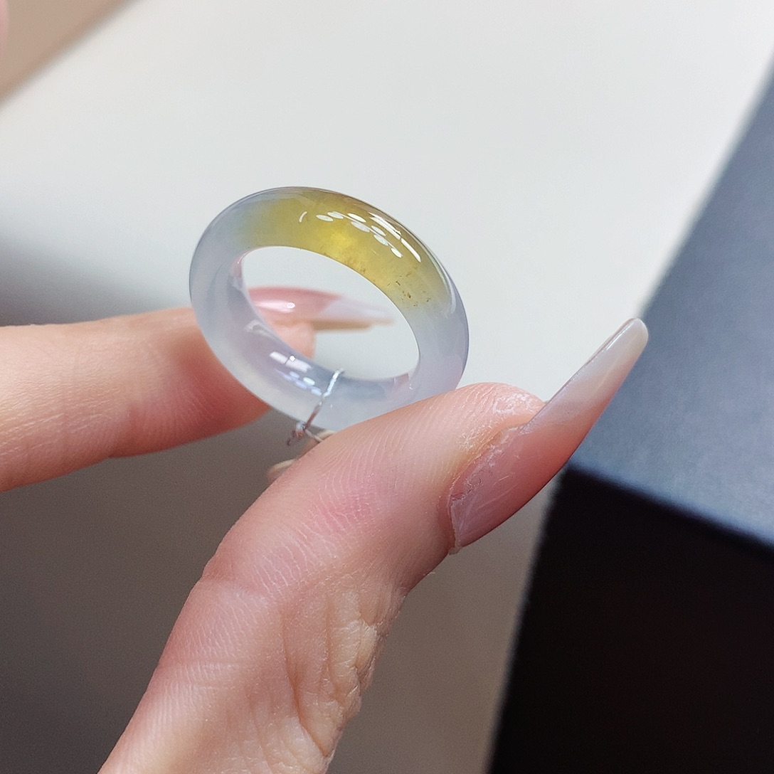 翡翠未镶嵌戒指14号