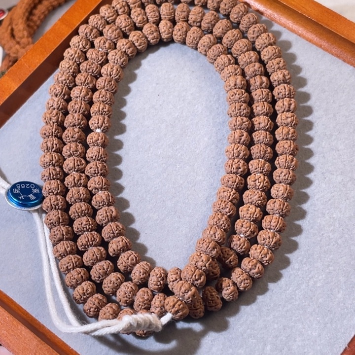 @***俊金刚菩提吊坠老树王长串