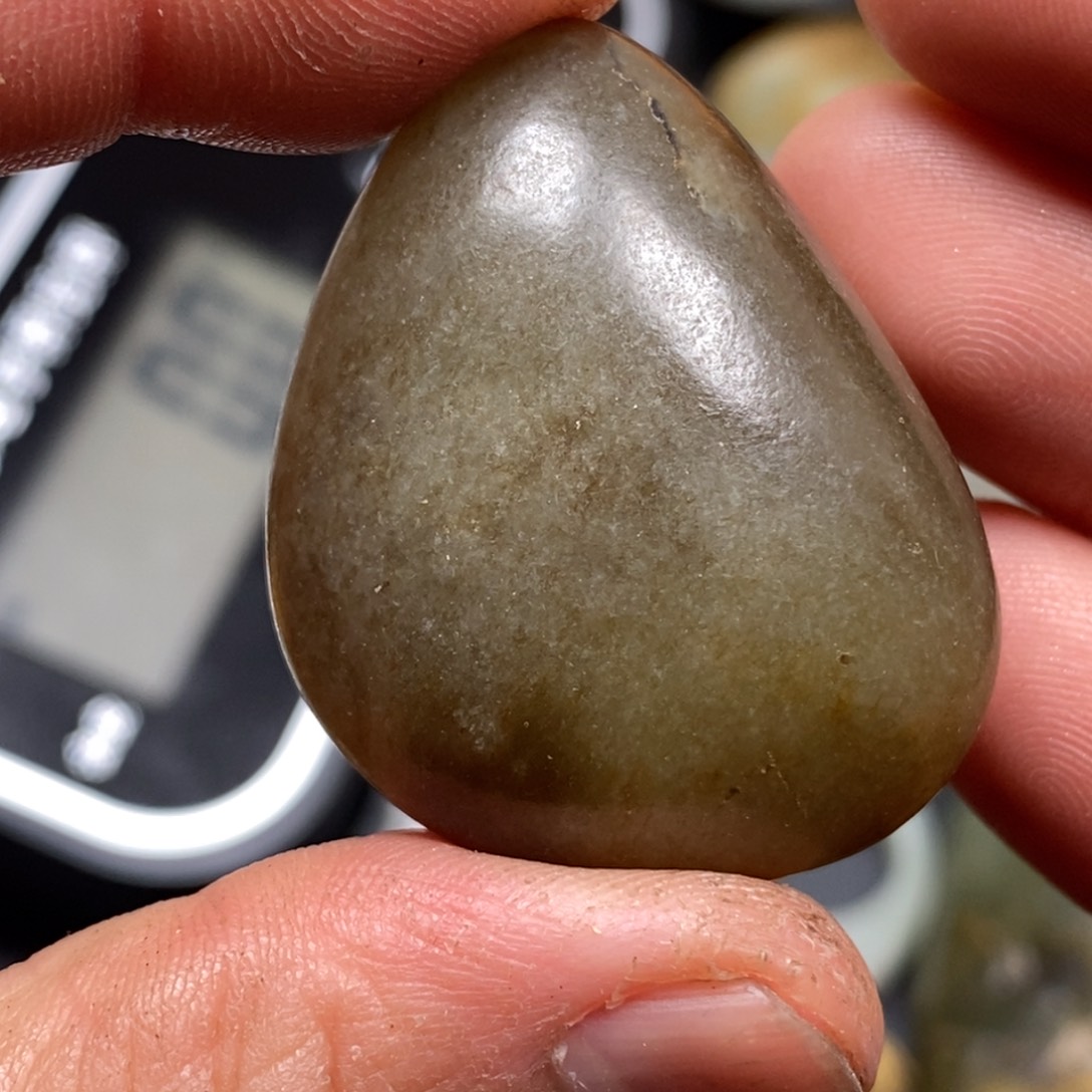 和田玉（糖玉）挂件未镶嵌