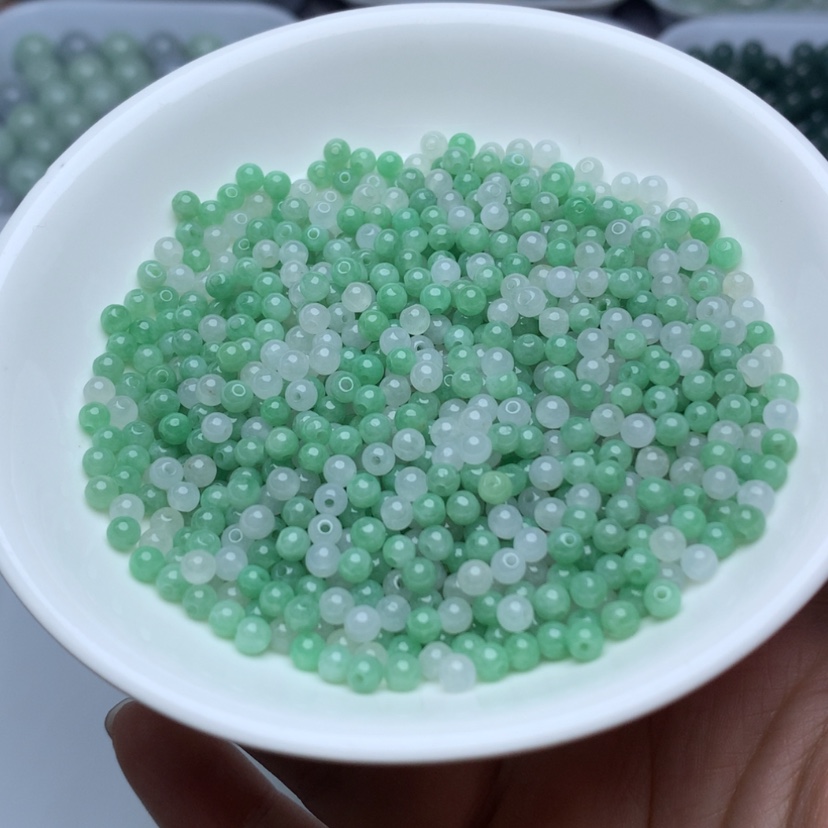 【闪购商品】未镶嵌翡翠手链卡3.5冰绿白30颗