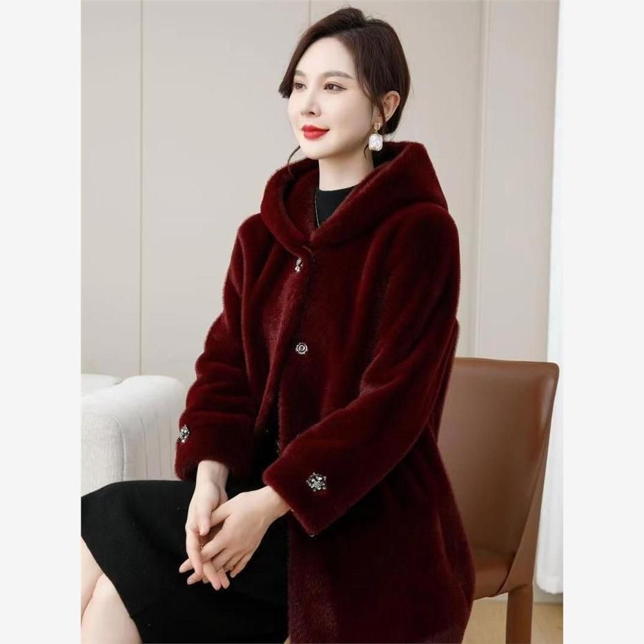欧貂绒连帽中长款按扣洋气女装中老年女装外套中年秋冬气质时尚