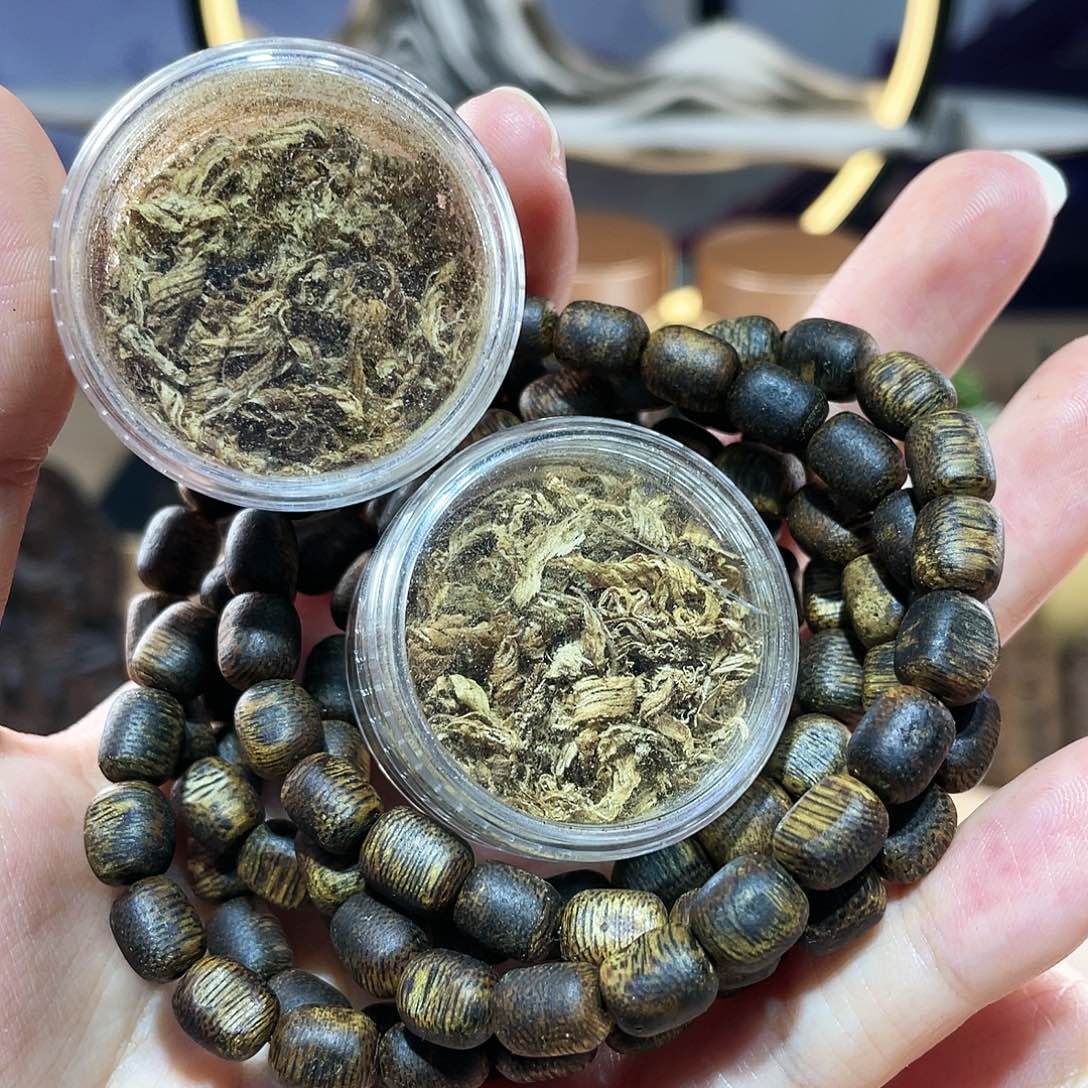 【闪购商品】沉香沉香碎屑用****8越南芽庄树心油白奇楠天然