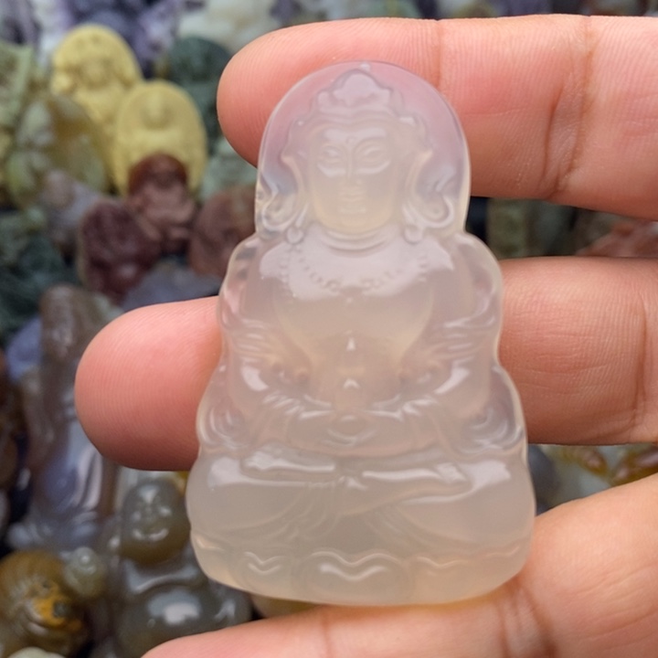 玛瑙/玉髓颈饰未镶嵌渡母吊坠