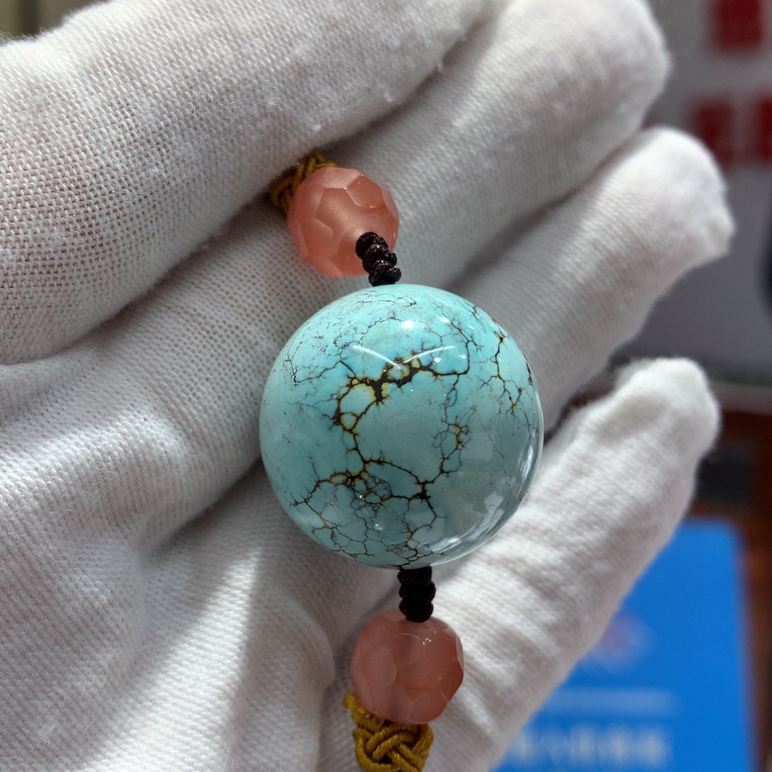 绿松石配饰未镶嵌