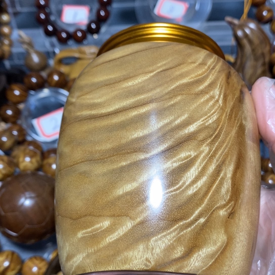 金丝楠木雕工艺品