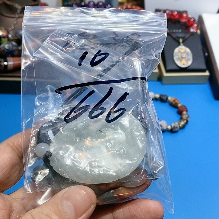 玛瑙/玉髓颈饰未镶嵌清****达666