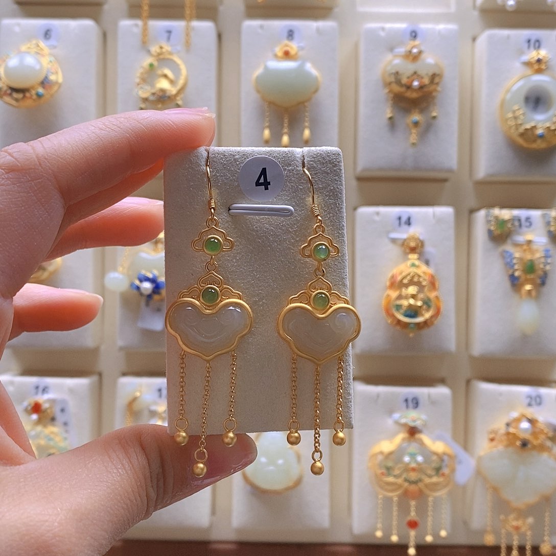 和田玉颈饰银S925镶嵌