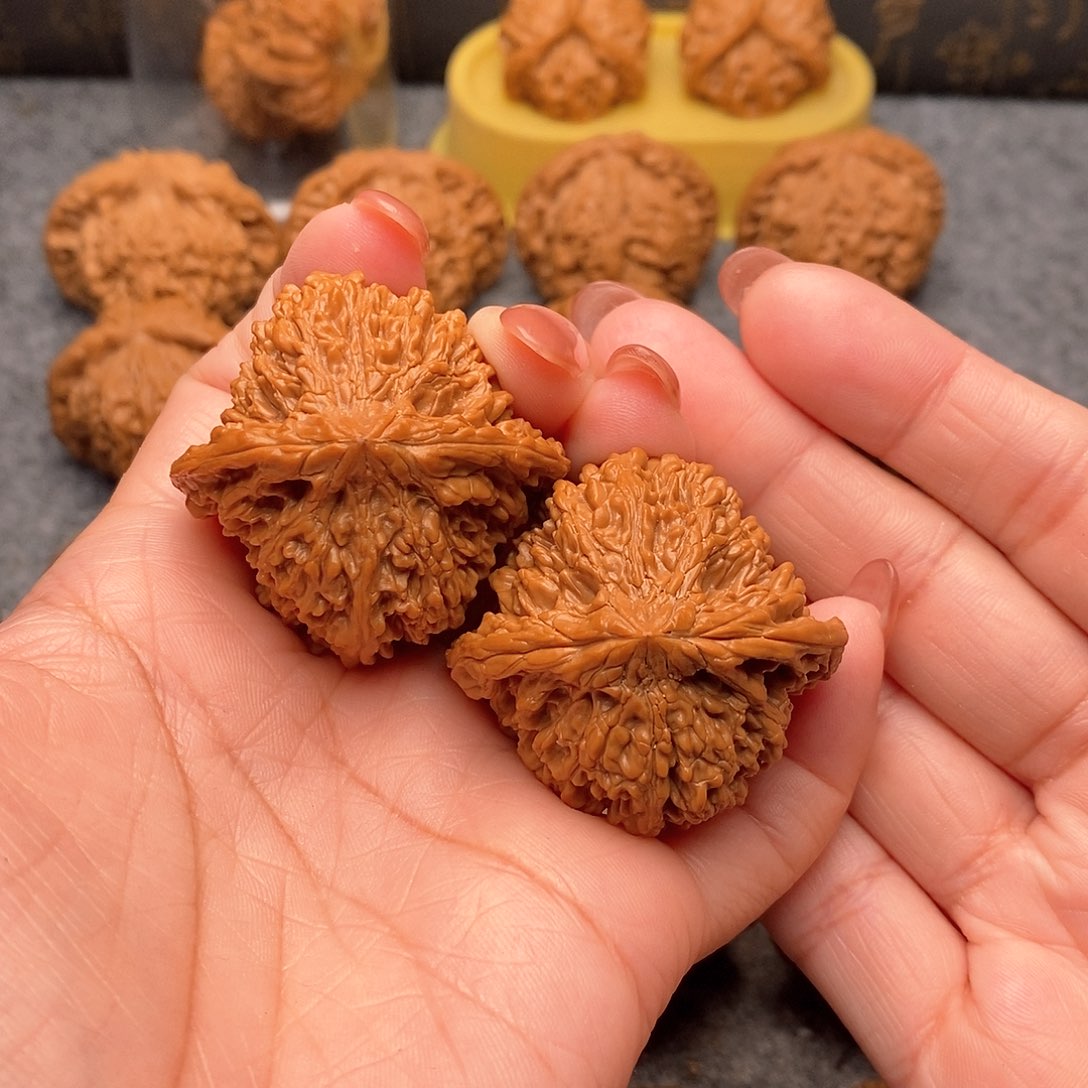 文玩核桃把件少***r精品满天星43全品