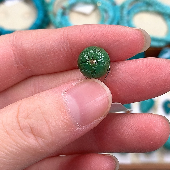 绿松石配饰未镶嵌