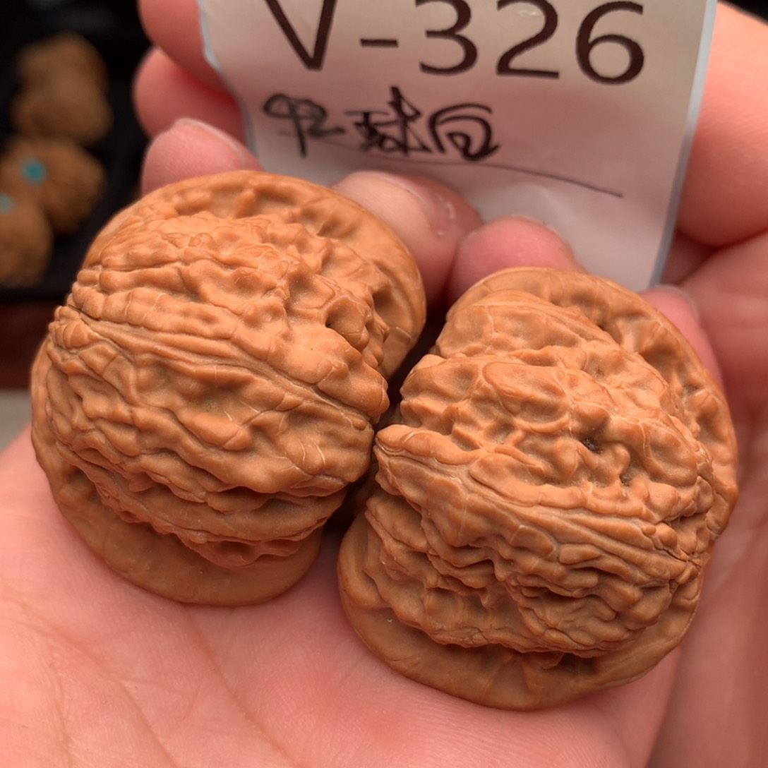 文玩核桃把件42球白………