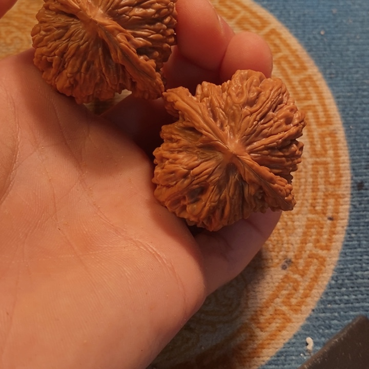 文玩核桃吊坠全品楼王46