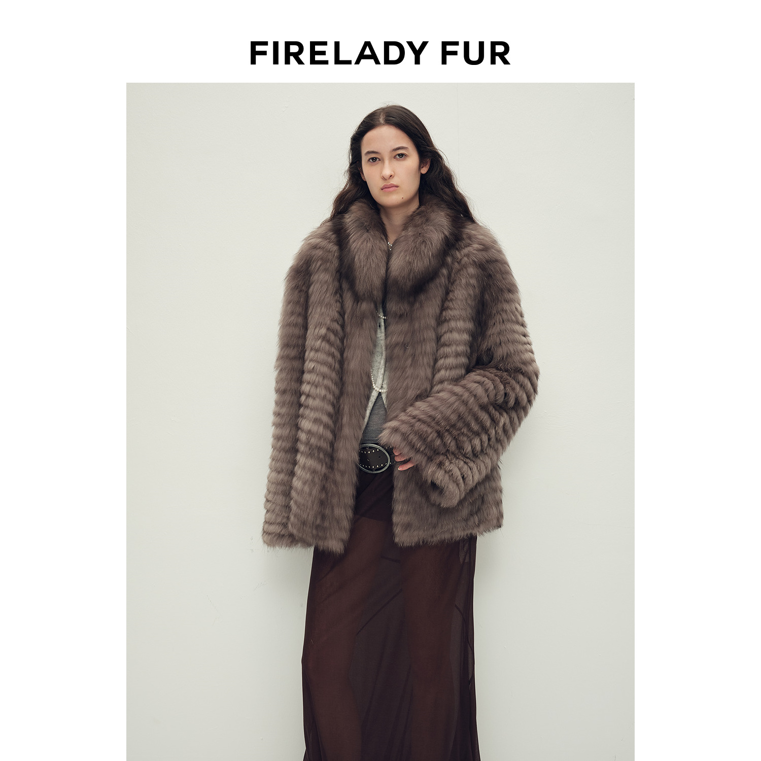 付智恩 星垂平野 时尚狐狸毛皮草外套