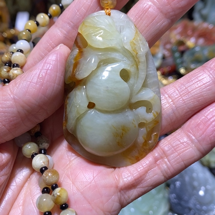 岫玉岫玉吊未镶嵌