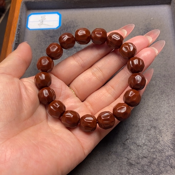 猴头核桃吊坠菩提