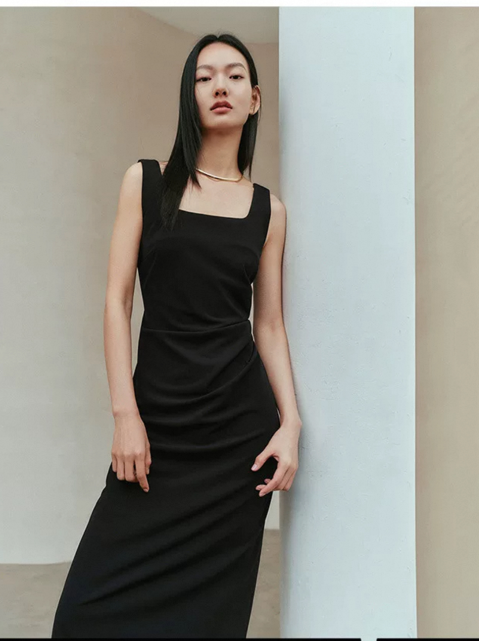 【8769-YR】方领无袖气质吊带连衣裙夏新款收腰显瘦长款黑色赫本风