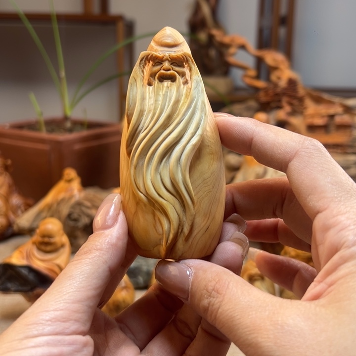 柏木红油长眉寿星公