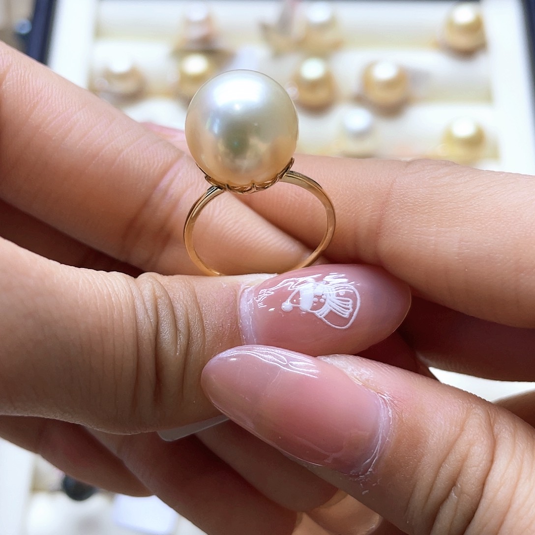 海水珍珠戒指18K金镶嵌