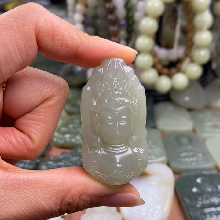 和田玉未镶嵌颈饰