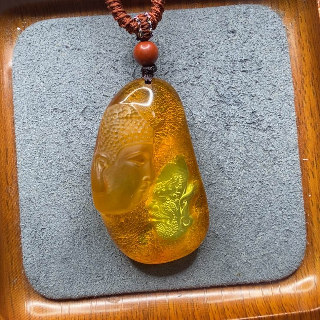 *****蜜蜡未镶嵌颈饰郎