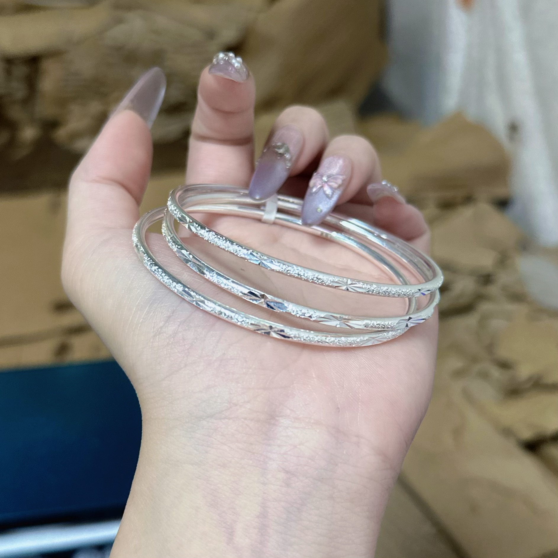 精品银手镯（有礼盒）S008