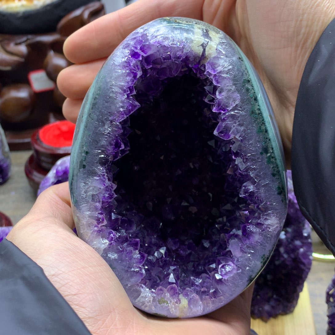 紫晶大型摆件（非配饰）未镶嵌