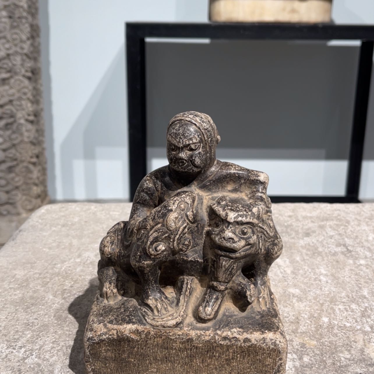 【闪购商品】石材案头狮子