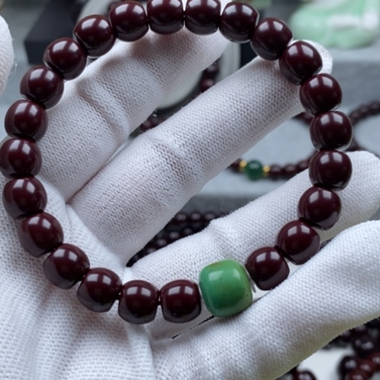 早***吧猴头关的一个小镇上的一