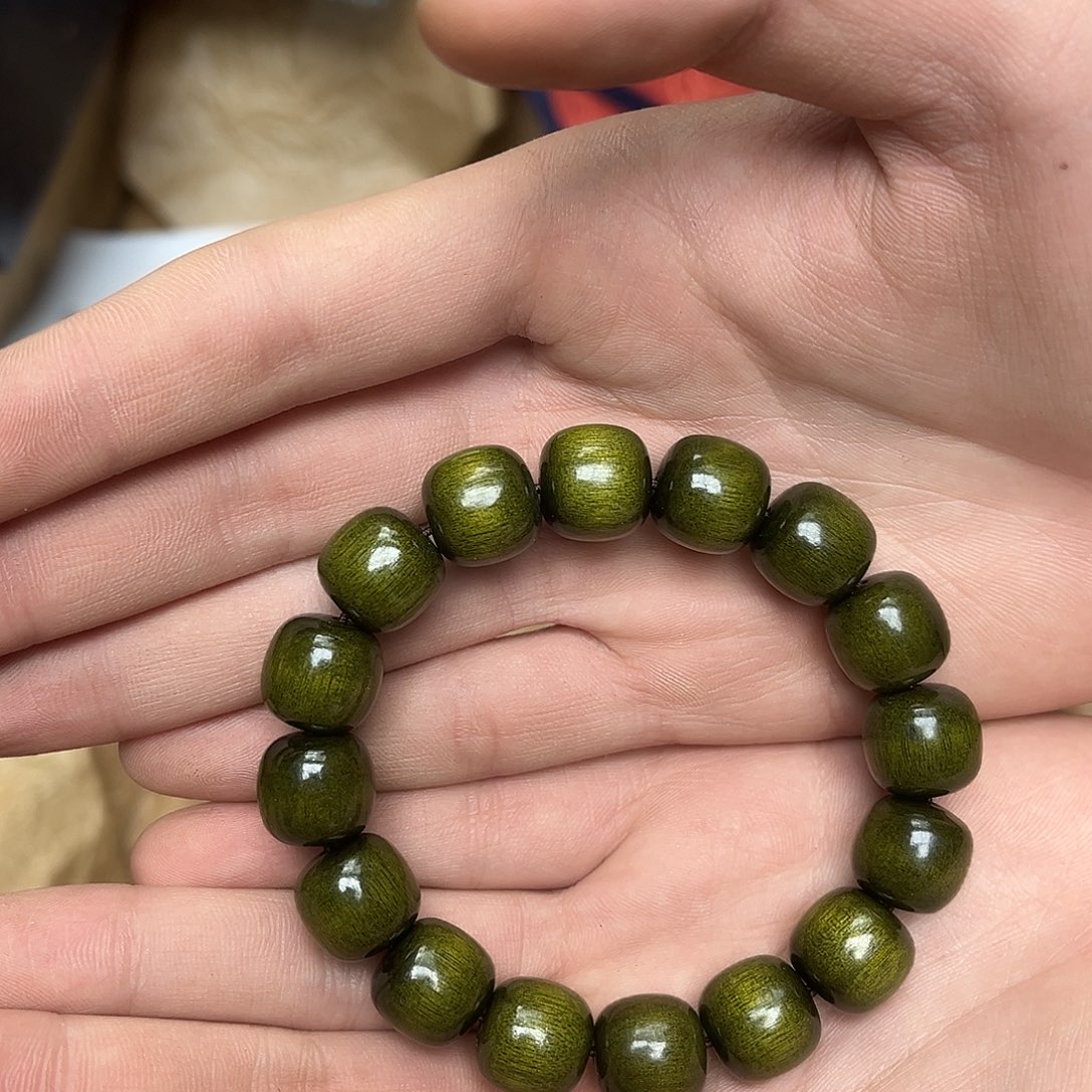 大叶紫檀（黑酸枝木类）