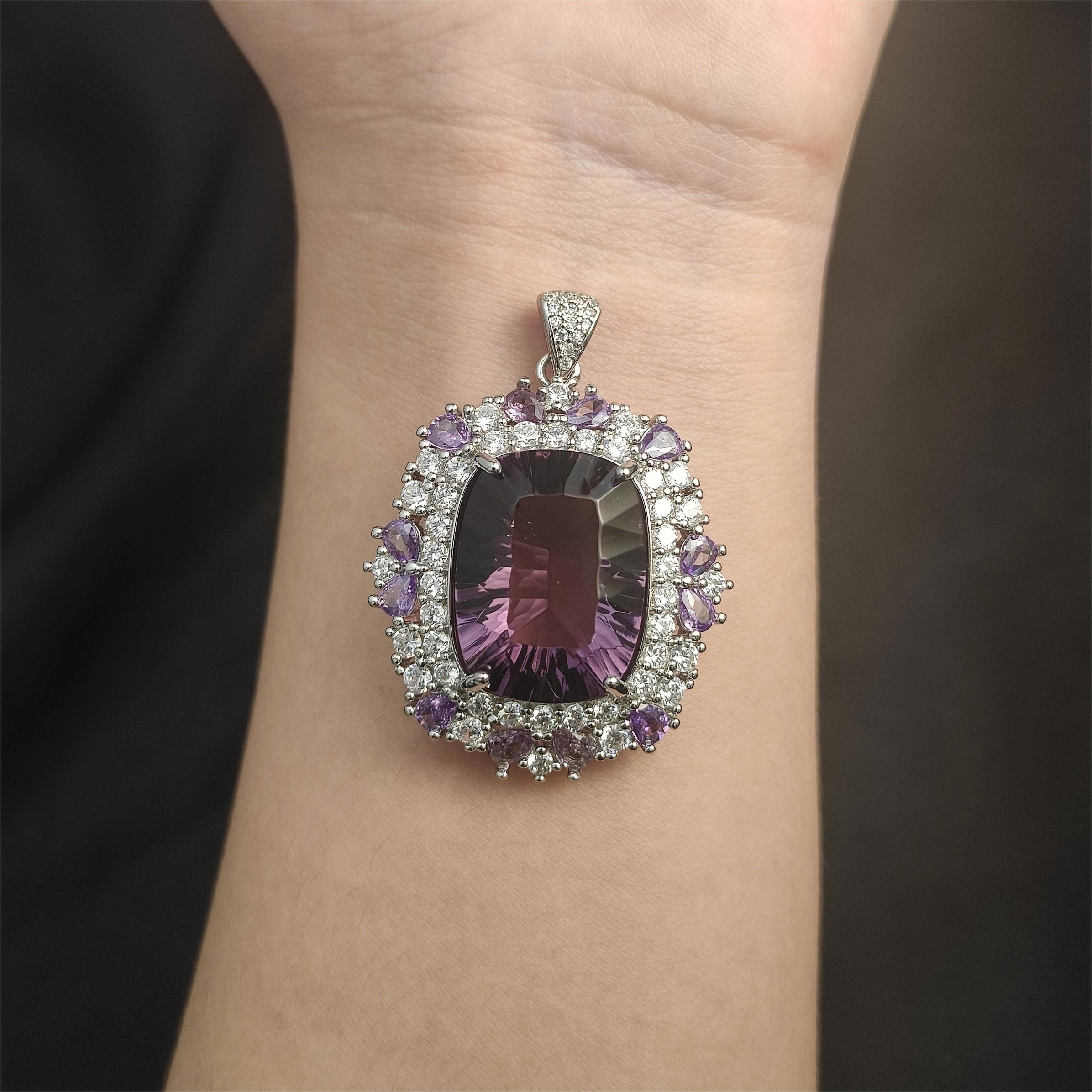 紫水晶精美吊坠B30-22赠礼盒(多样性发)不含链