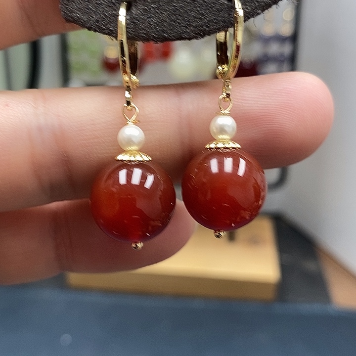 南红玛瑙银S925镀金镶嵌耳饰尺寸14mm