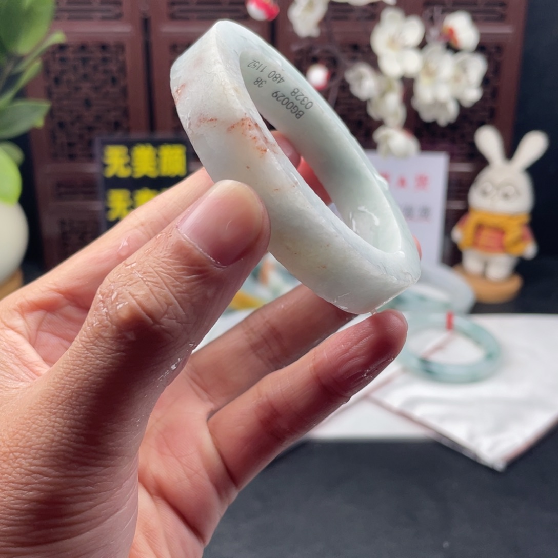 定制翡翠未镶嵌翡翠手镯定制