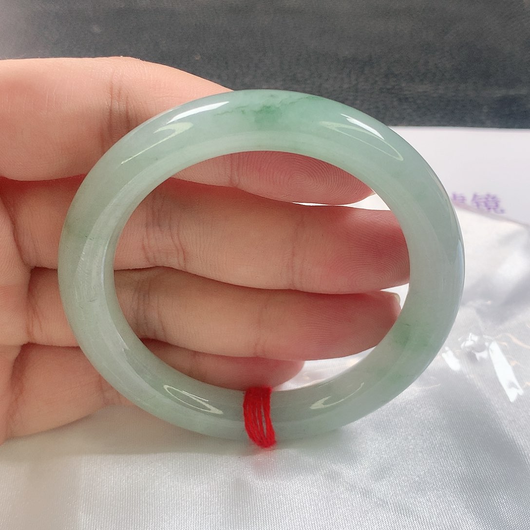 未镶嵌手镯（圆镯）翡翠350号