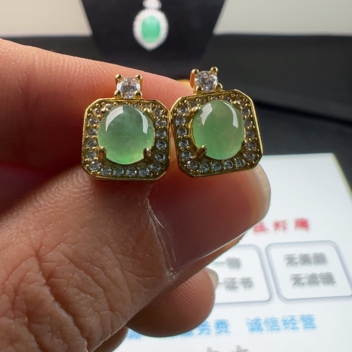 翡翠未镶嵌耳饰111