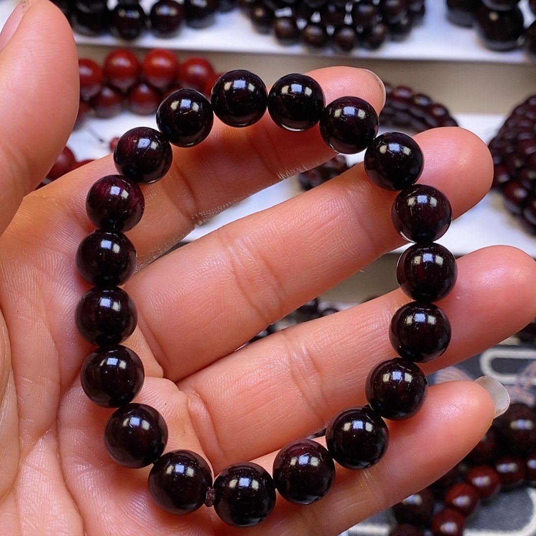 檀香紫檀（小叶紫檀）1.0满