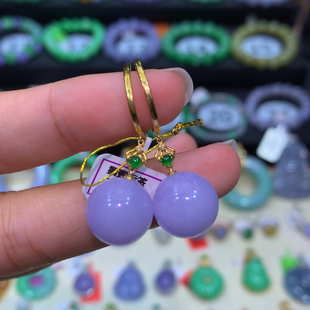 翡翠18K金镶嵌颈饰翡翠