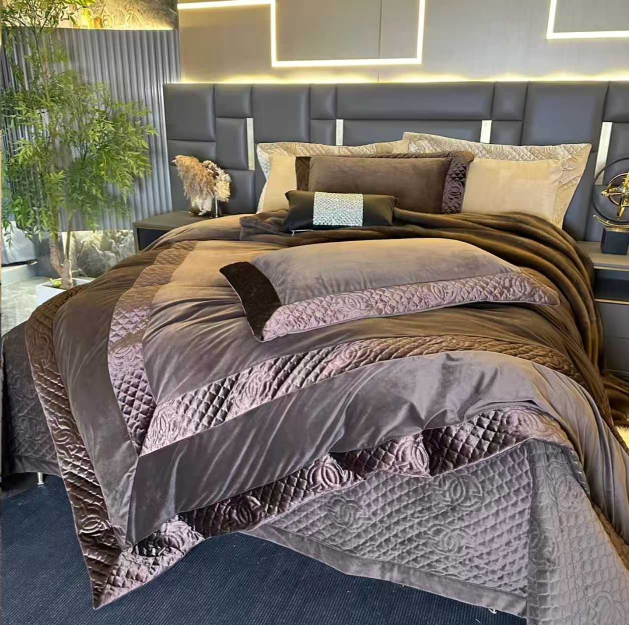 轻奢时尚简约立体浮雕工艺柔软舒适加厚保暖秋冬季床品四件套