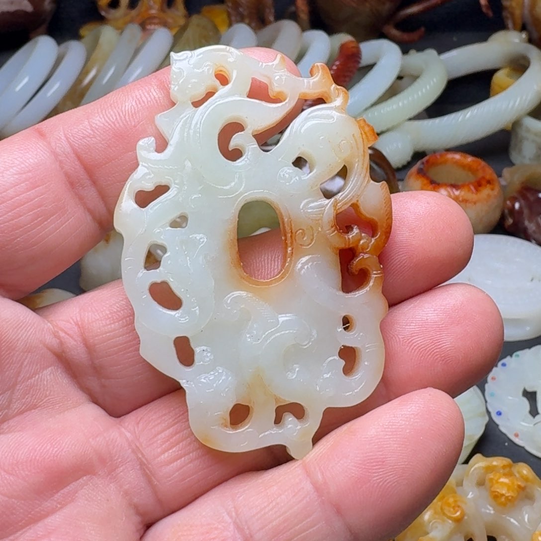 和田玉挂件未镶嵌